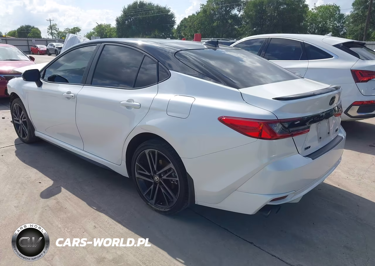 2026 Toyota Camry Xse VIN:4T1DAACK6TU261031 - 3