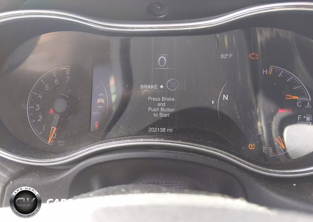 2015 Jeep Grand Cherokee Overland VIN:1C4RJFCG0FC141707 - 7