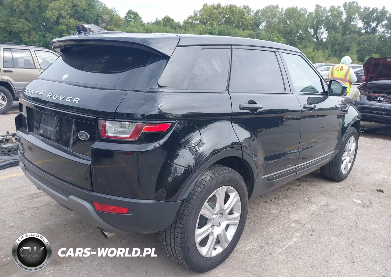 2018 Land Rover Range Rover Evoque Se-Se Premium VIN:SALVP2RX5JH293063 - 4