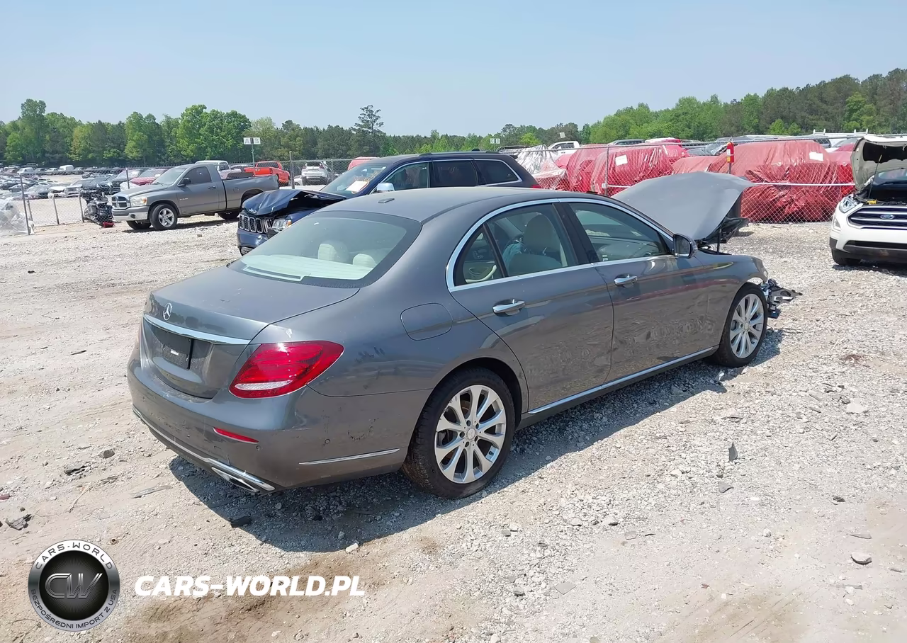 2017 Mercedes-Benz E 300 VIN:WDDZF4JB7HA076033 - 4