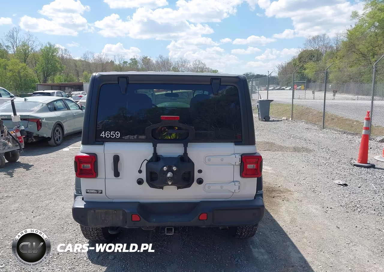 2021 Jeep Wrangler Unlimited Sport Altitude 4X4 VIN:1C4HJXDG9MW614659 - 16