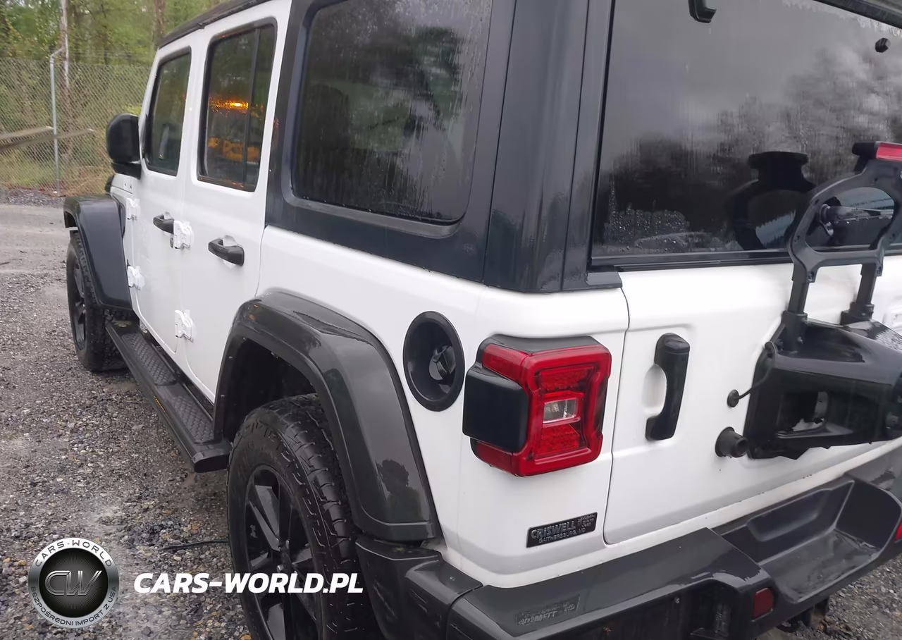 2021 Jeep Wrangler Unlimited Sport Altitude 4X4 VIN:1C4HJXDG9MW614659 - 3
