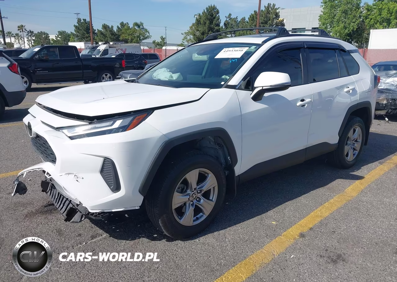 2022 Toyota Rav4 Xle VIN:2T3W1RFV1NC176915 - 2