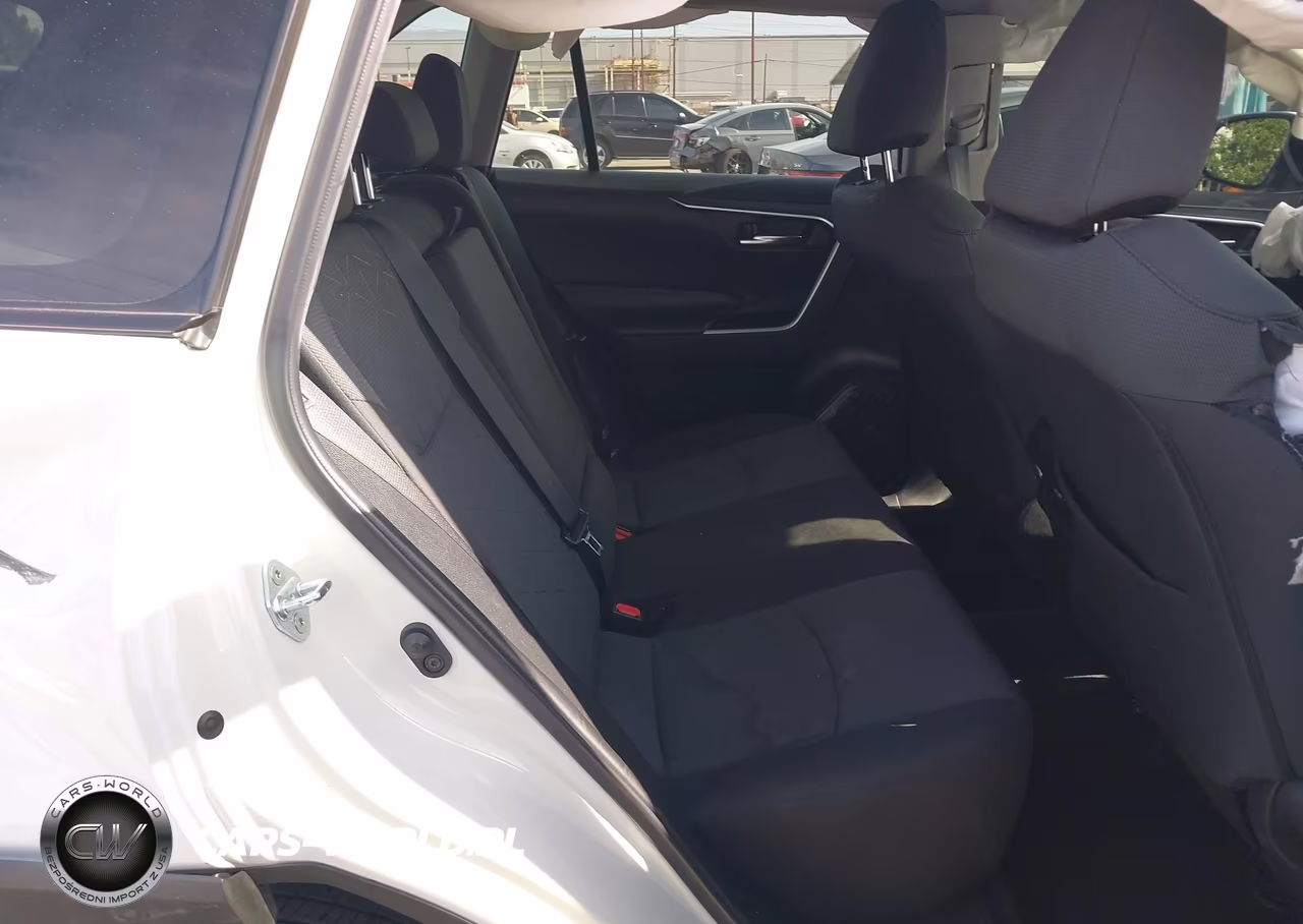 2022 Toyota Rav4 Xle VIN:2T3W1RFV1NC176915 - 8