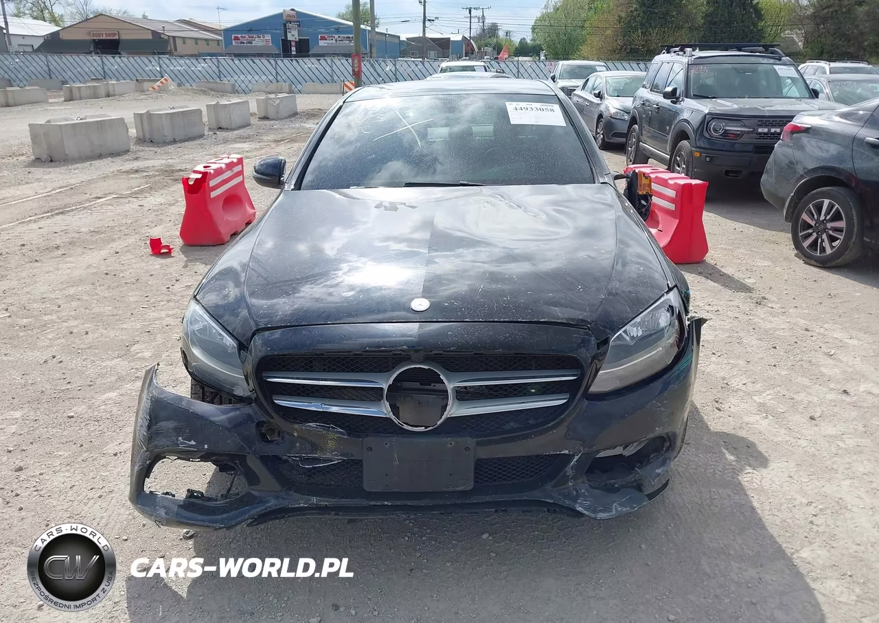 2016 Mercedes-Benz C 300 4Matic VIN:55SWF4KB1GU111505 - 13