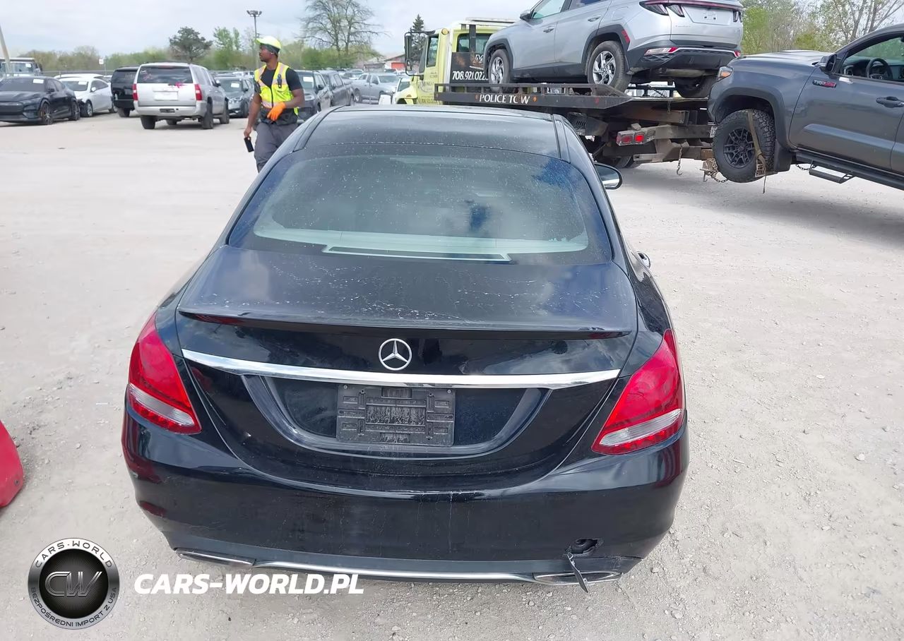 2016 Mercedes-Benz C 300 4Matic VIN:55SWF4KB1GU111505 - 17