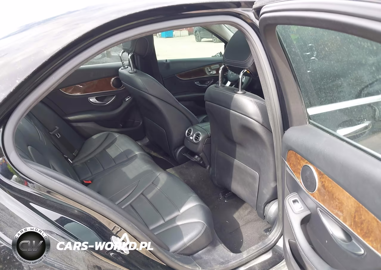 2016 Mercedes-Benz C 300 4Matic VIN:55SWF4KB1GU111505 - 8