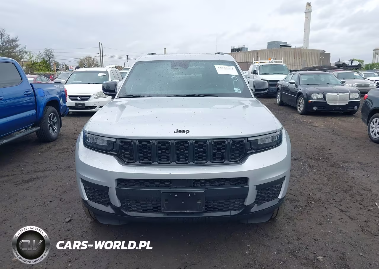 2024 Jeep Grand Cherokee L Altitude 4X4 VIN:1C4RJKAG1R8924599 - 12