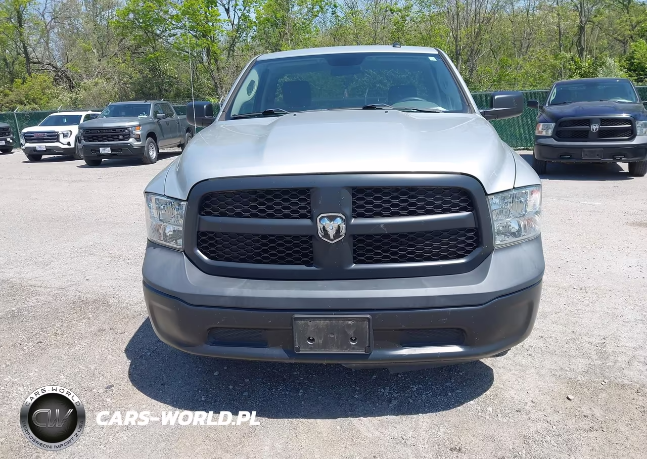2019 Ram 1500 Classic Tradesman 4X2 6'4 Box VIN:3C6JR6AG2KG503981 - 12