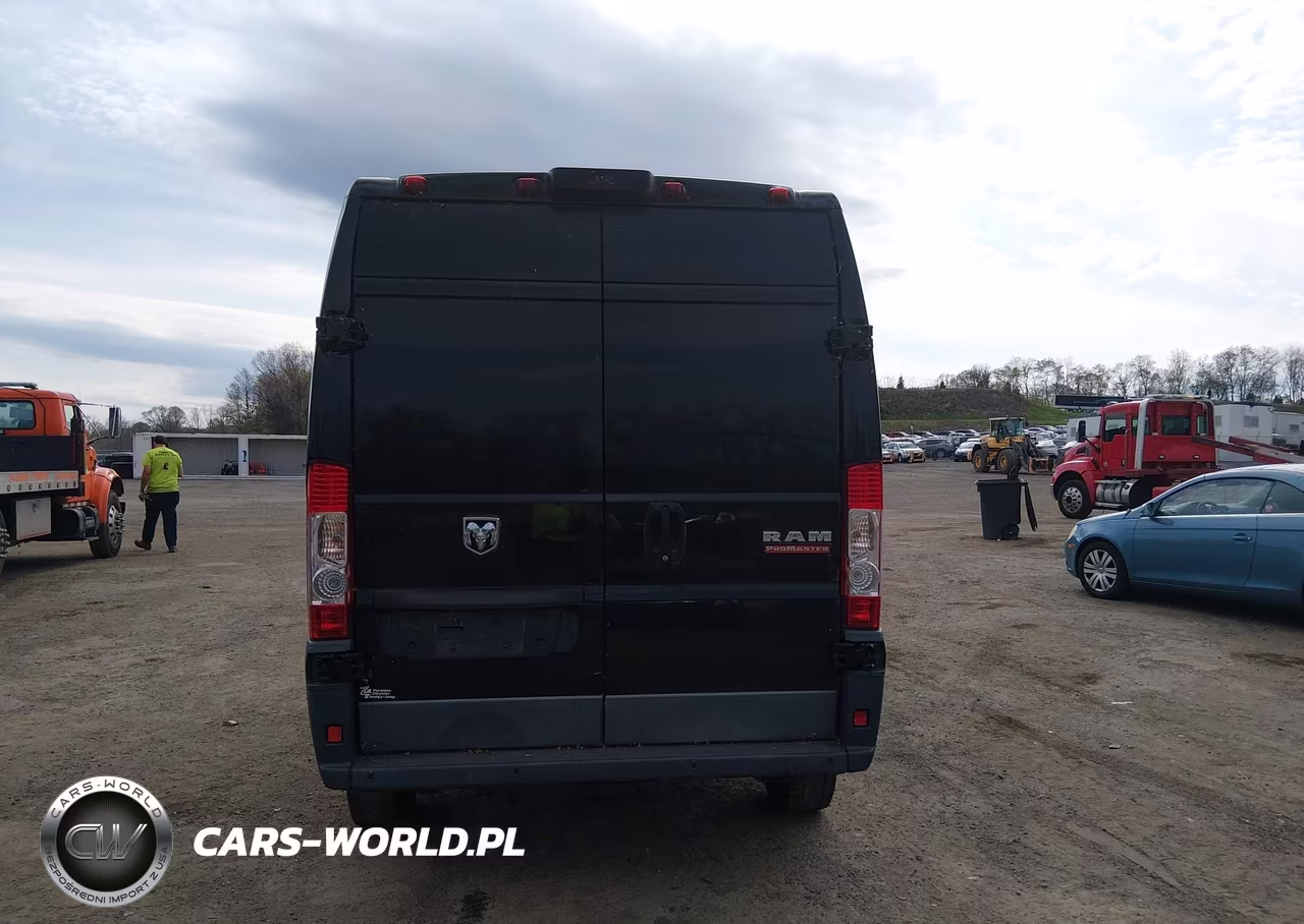 2018 Ram Promaster 2500 High Roof 136 Wb VIN:3C6TRVCG4JE100871 - 16