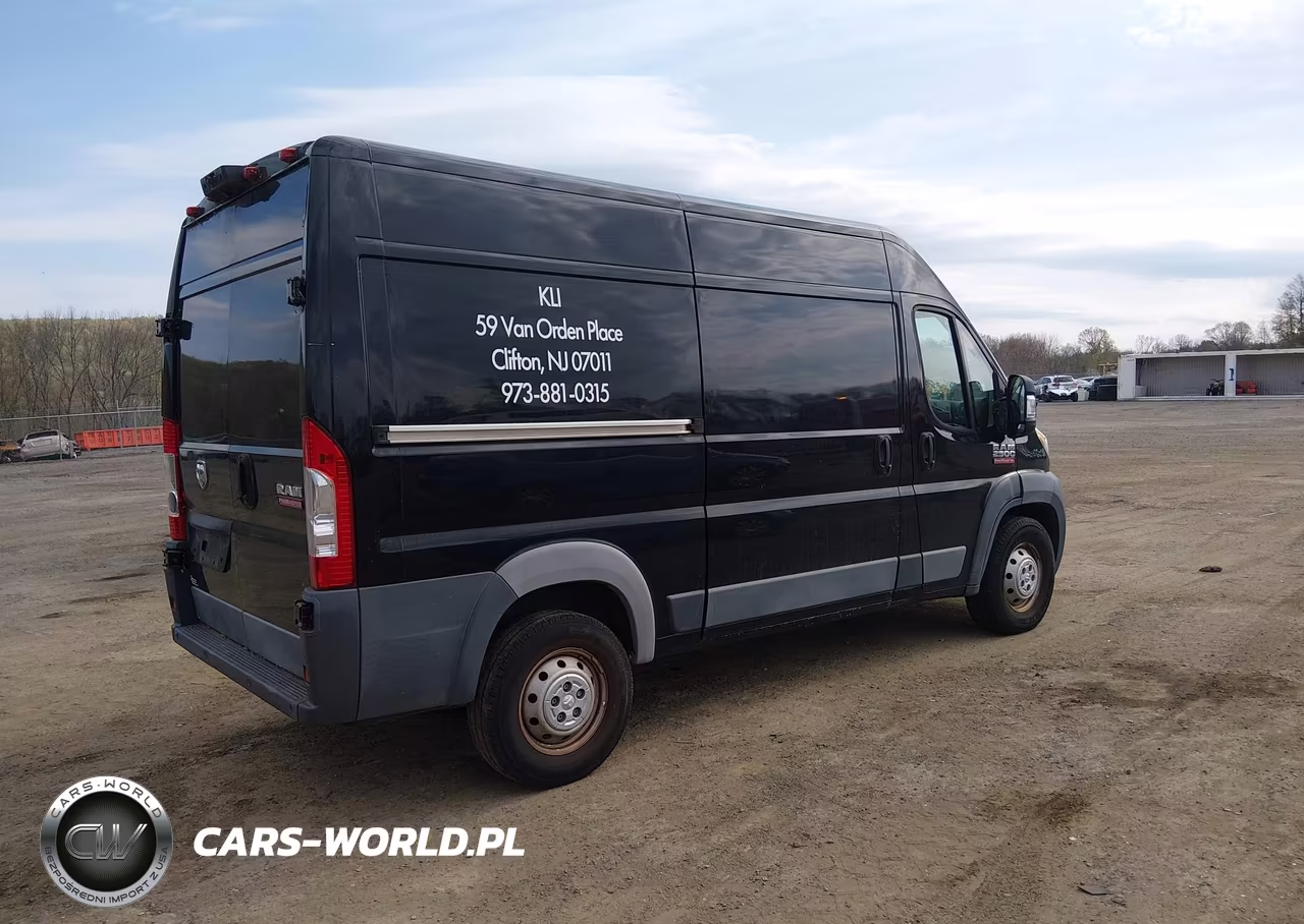 2018 Ram Promaster 2500 High Roof 136 Wb VIN:3C6TRVCG4JE100871 - 4