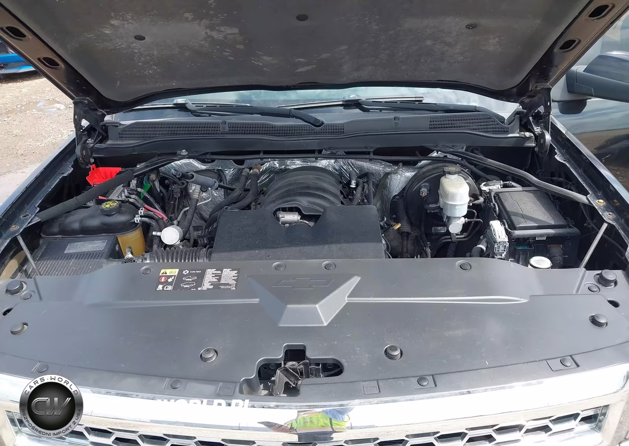 2015 Chevrolet Silverado 1500 1Lt VIN:1GCRCREH1FZ182653 - 10