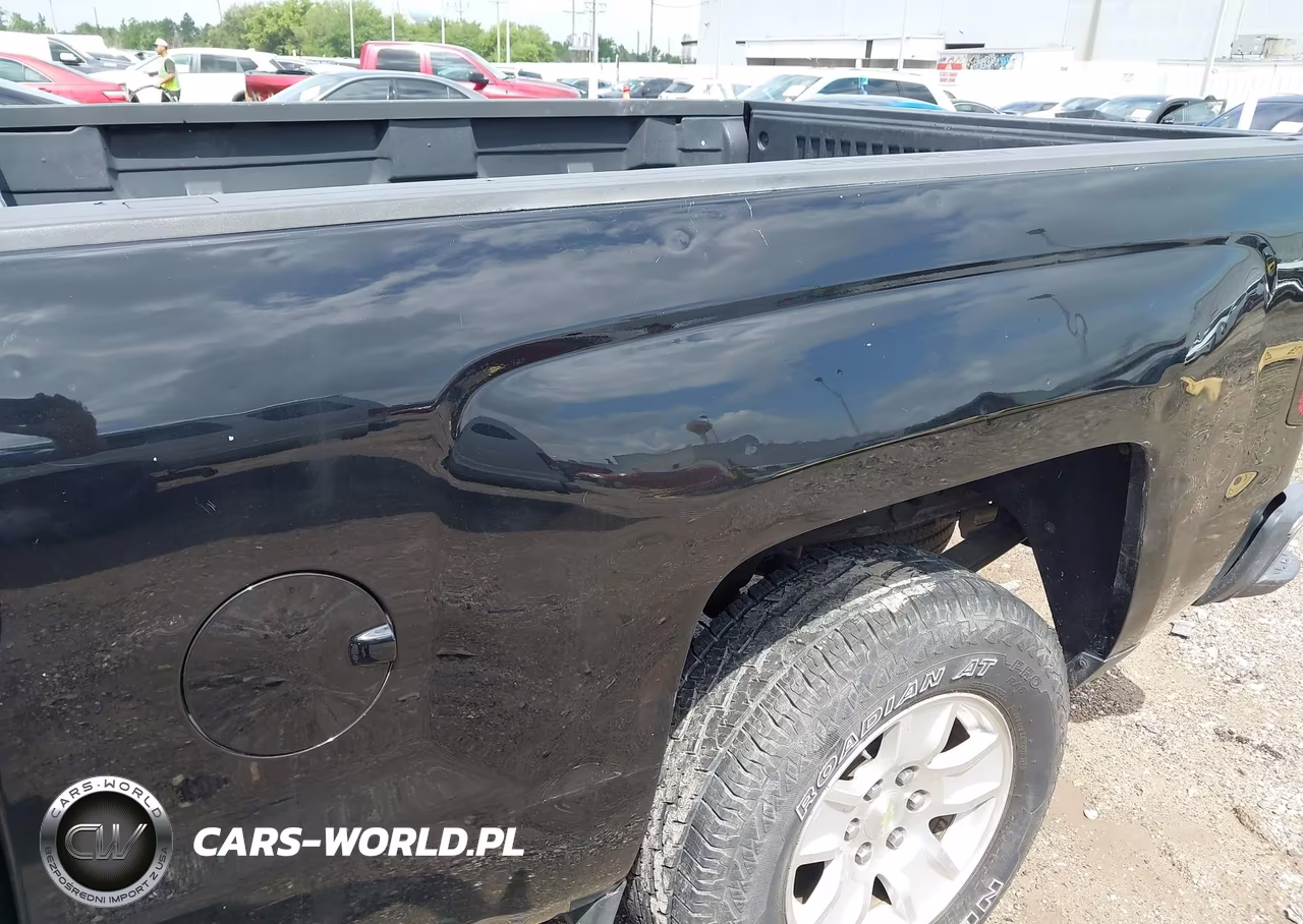 2015 Chevrolet Silverado 1500 1Lt VIN:1GCRCREH1FZ182653 - 17