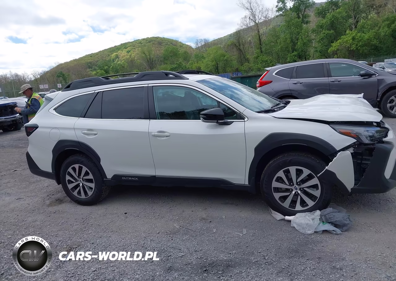 2024 Subaru Outback Premium VIN:4S4BTAFC1R3294555 - 13