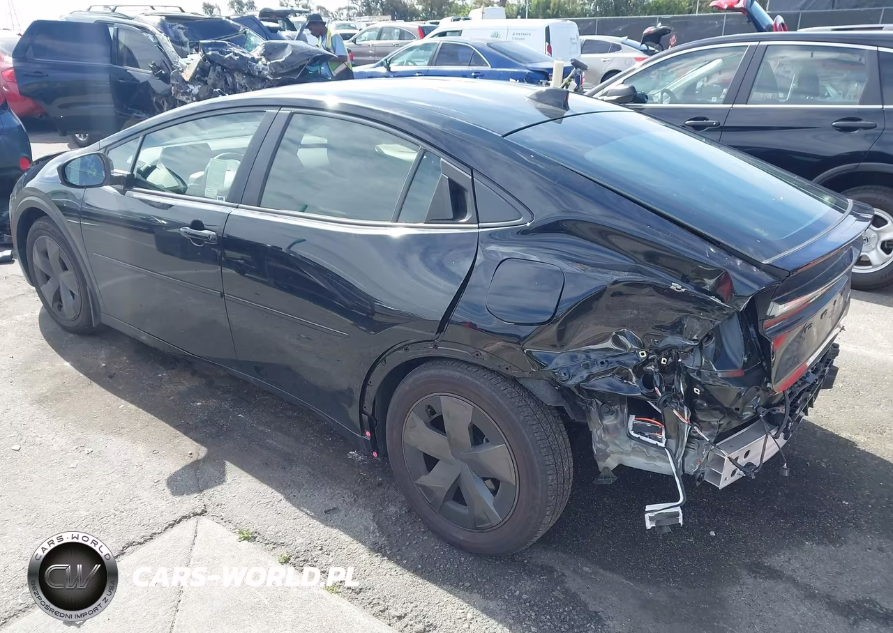 2025 Toyota Prius Plug-In Hybrid Se VIN:JTDACACU8S3052090 - 3