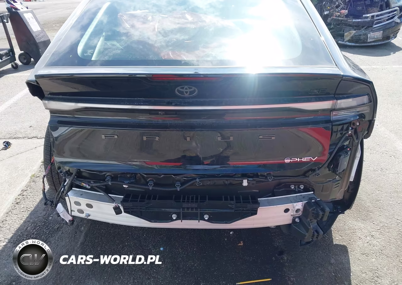 2025 Toyota Prius Plug-In Hybrid Se VIN:JTDACACU8S3052090 - 6