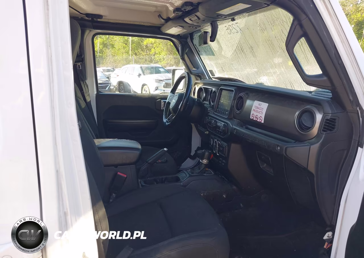 2021 Jeep Wrangler Unlimited Sport S 4X4 VIN:1C4HJXDN4MW637295 - 5