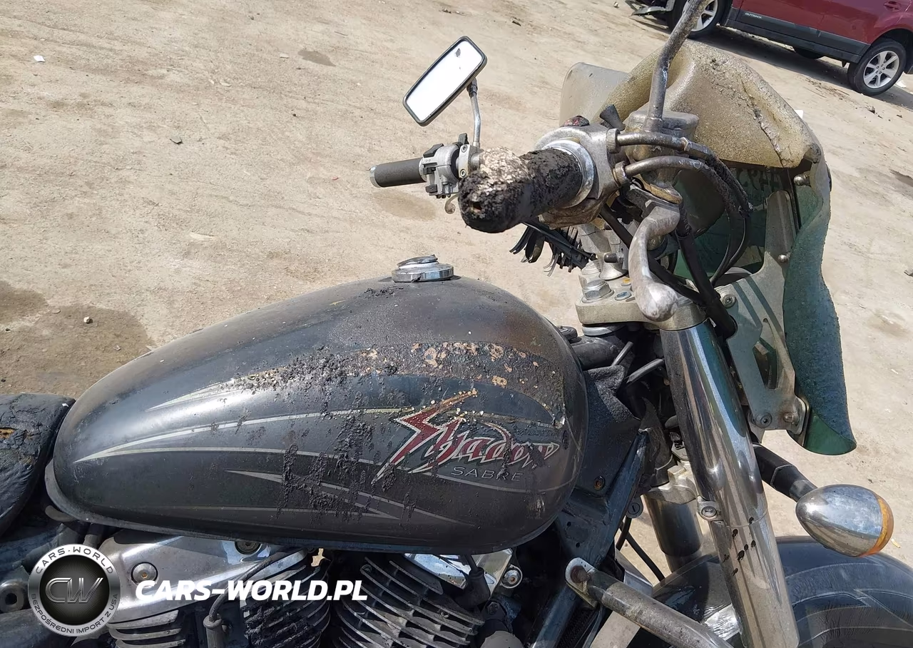 2000 Honda Vt1100 C2 VIN:1HFSC4301YA001530 - 16