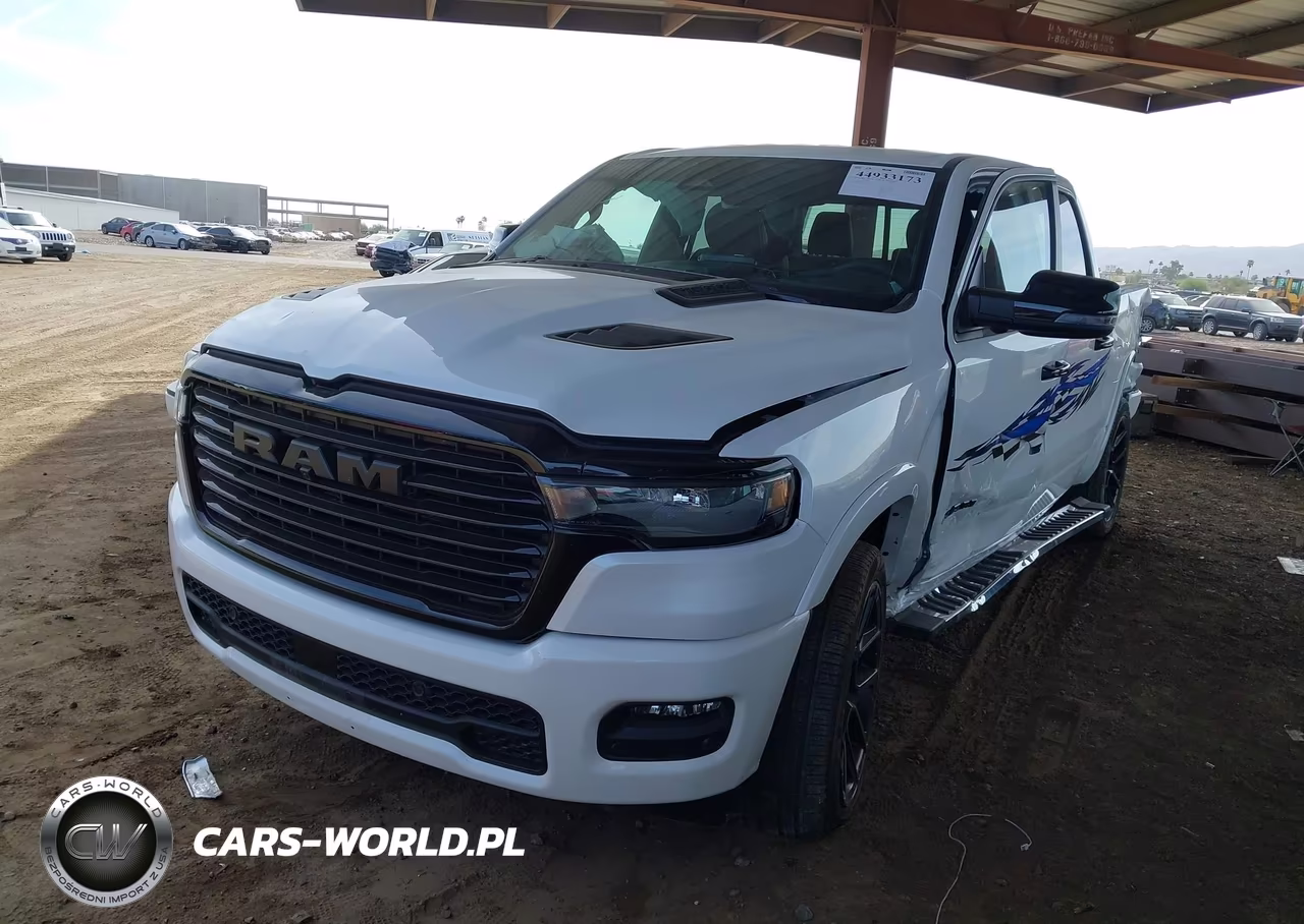 2025 Ram 1500 Laramie 4X4 5'7 Box VIN:1C6SRFJP2SN623209 - 2