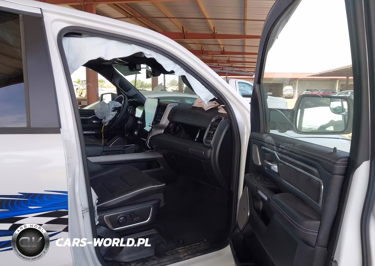 2025 Ram 1500 Laramie 4X4 5'7 Box VIN:1C6SRFJP2SN623209 - 5