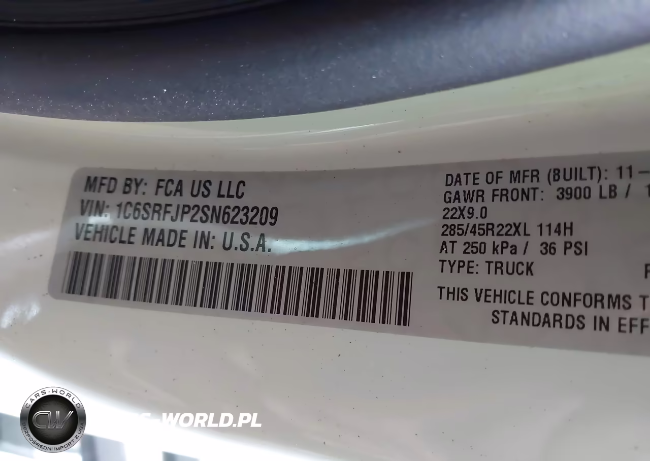 2025 Ram 1500 Laramie 4X4 5'7 Box VIN:1C6SRFJP2SN623209 - 9