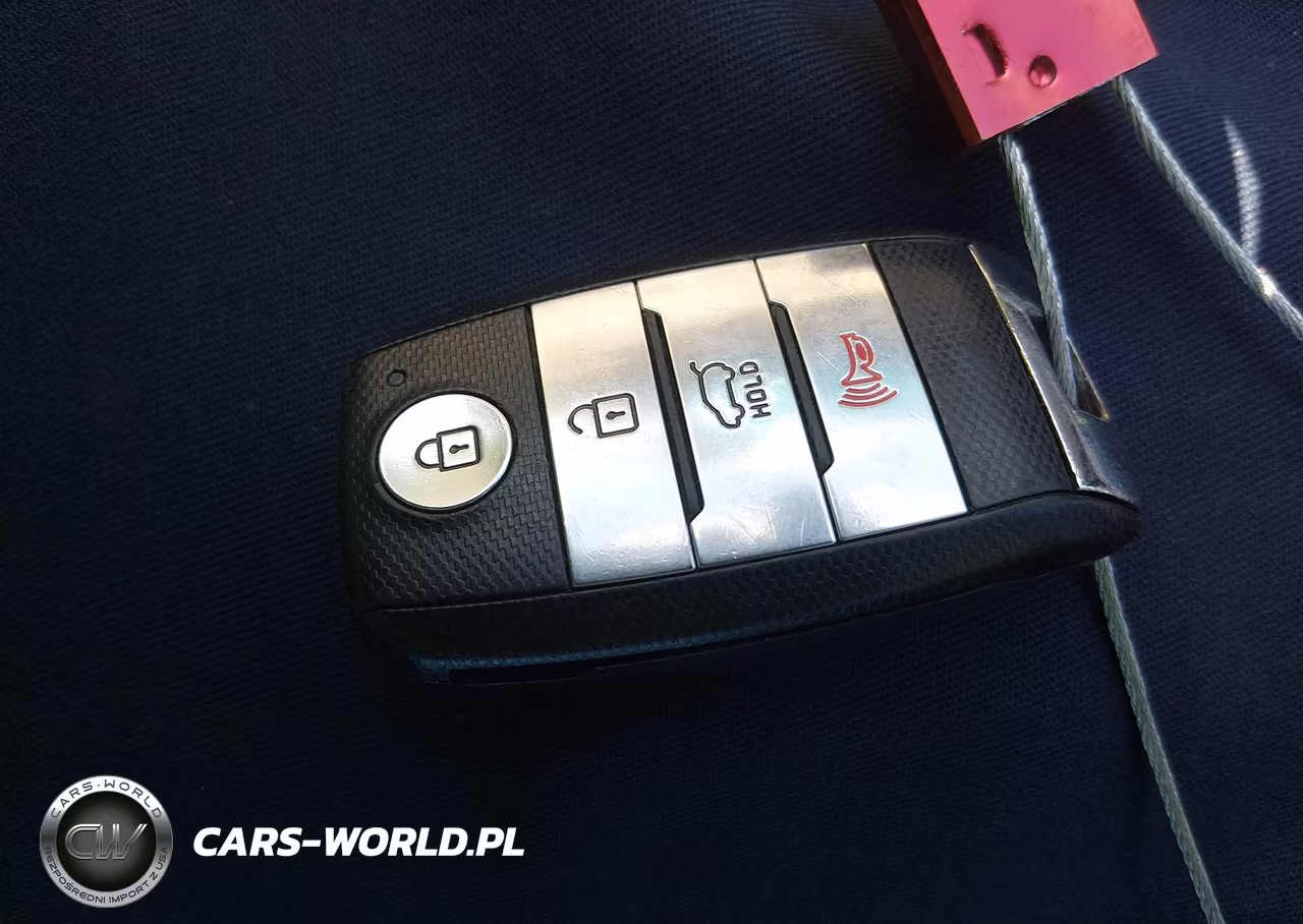 2019 Kia Niro S Touring VIN:KNDCC3LC8K5260583 - 11