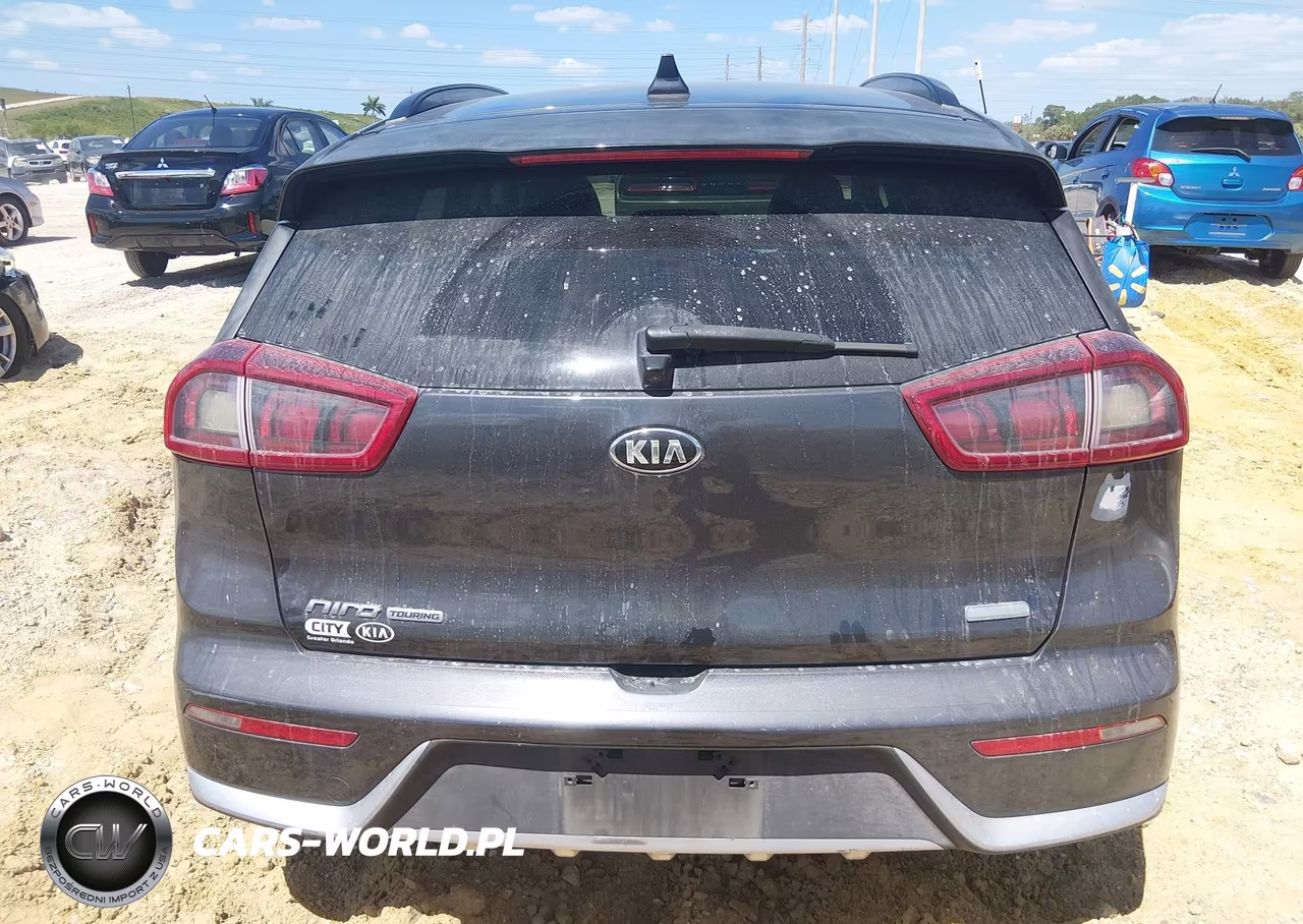 2019 Kia Niro S Touring VIN:KNDCC3LC8K5260583 - 16