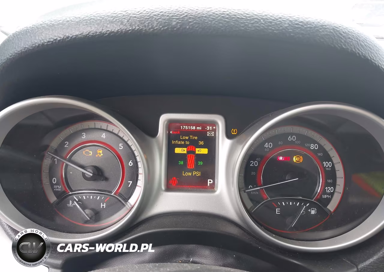2019 Dodge Journey Se VIN:3C4PDCBBXKT863638 - 7