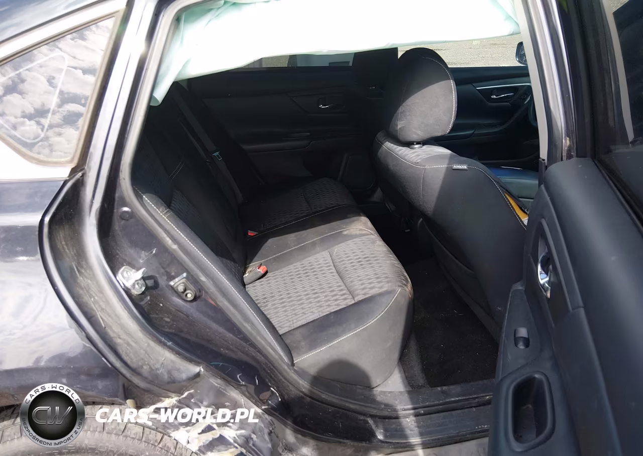 2018 Nissan Altima 2.5 S VIN:1N4AL3AP3JC257314 - 8