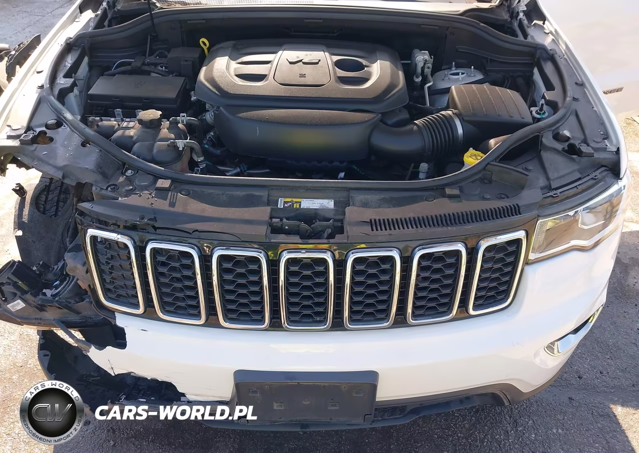 2020 Jeep Grand Cherokee Laredo E 4X4 VIN:1C4RJFAG2LC417514 - 10