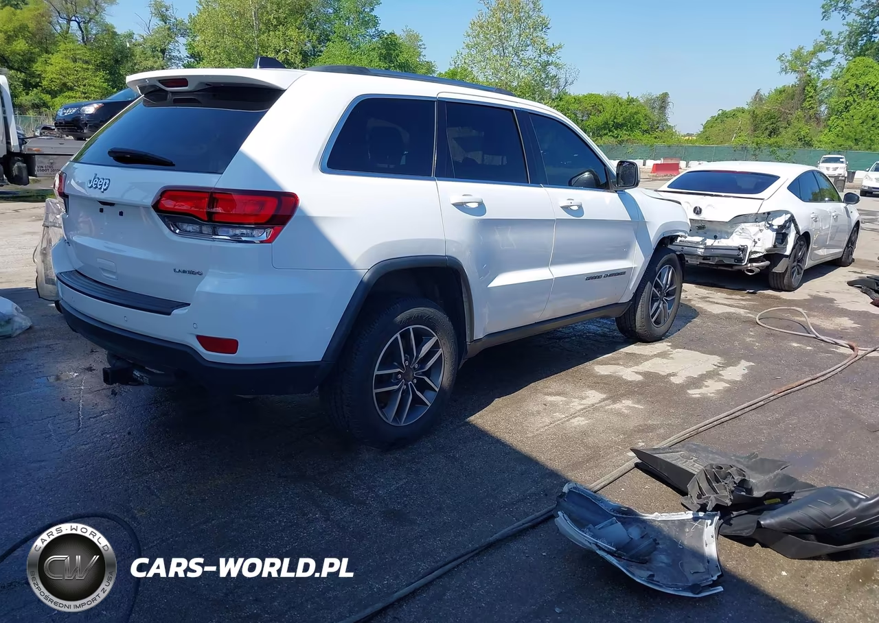 2020 Jeep Grand Cherokee Laredo E 4X4 VIN:1C4RJFAG2LC417514 - 4