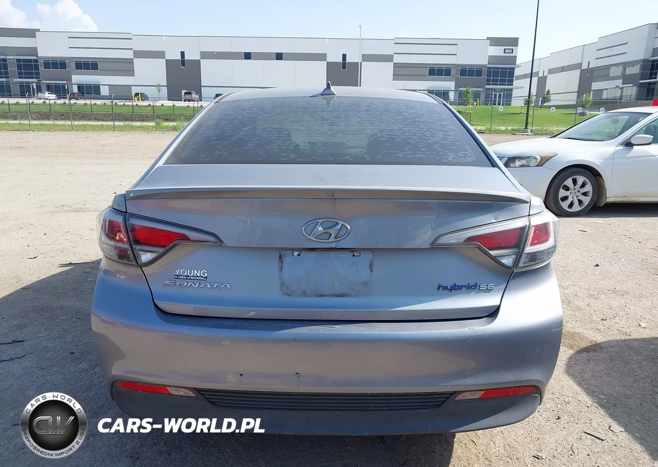 2016 Hyundai Sonata Hybrid Se VIN:KMHE24L17GA037865 - 16
