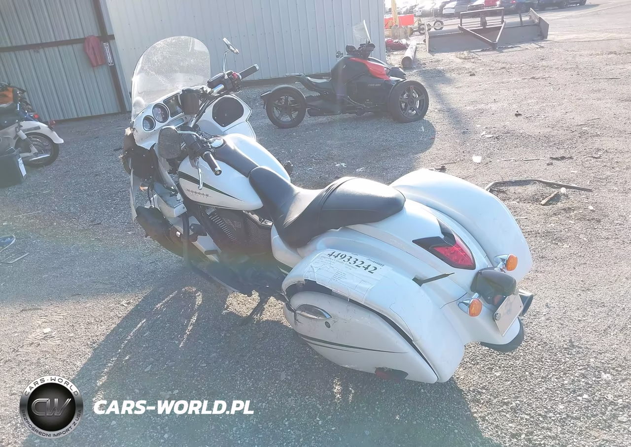 2016 Kawasaki Vn1700 K VIN:JKBVNRK1XGA009638 - 3