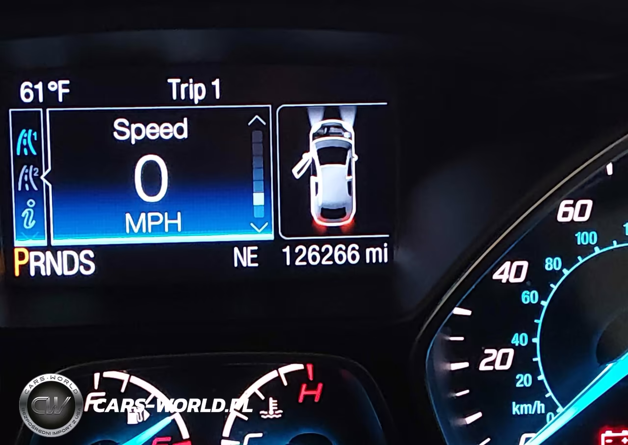 2016 Ford Escape Titanium VIN:1FMCU9J98GUB30884 - 16