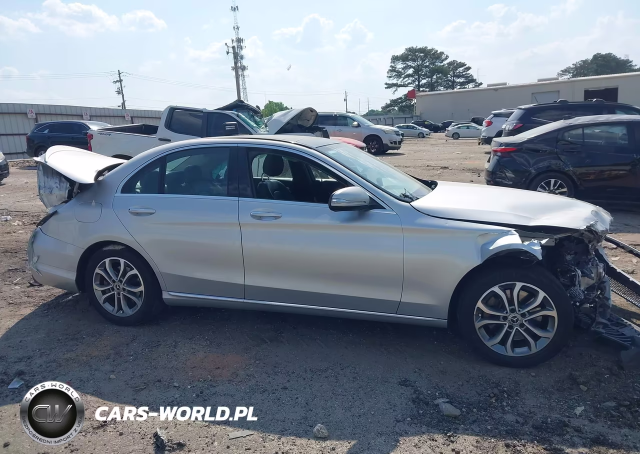 2015 Mercedes-Benz C 300 4Matic VIN:55SWF4KB5FU004620 - 13
