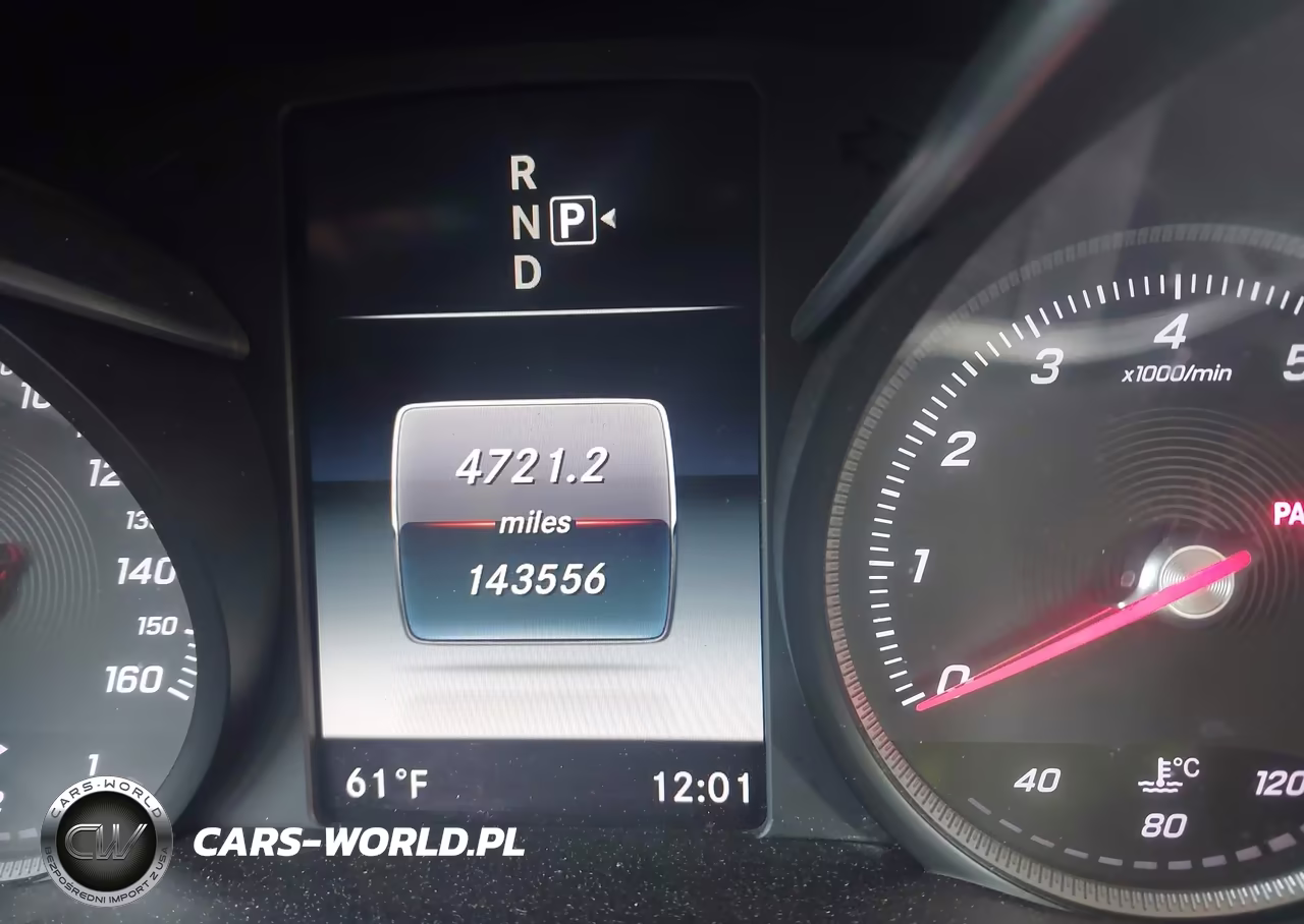 2015 Mercedes-Benz C 300 4Matic VIN:55SWF4KB5FU004620 - 15