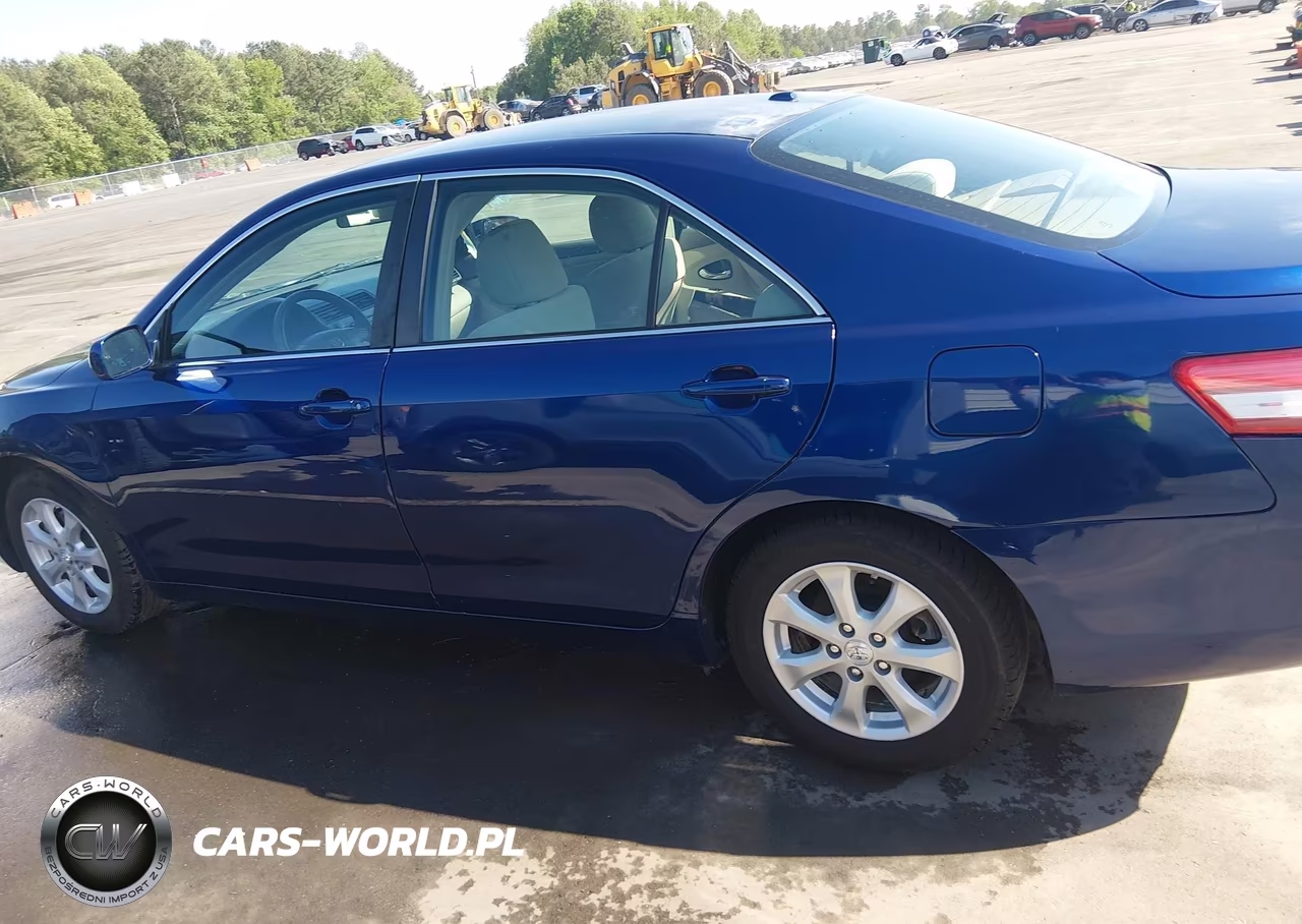 2011 Toyota Camry Le VIN:4T1BF3EK4BU679586 - 15