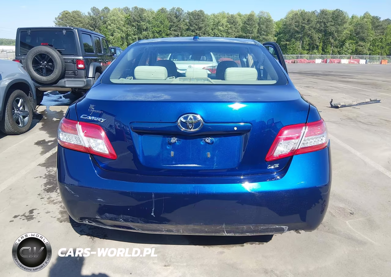 2011 Toyota Camry Le VIN:4T1BF3EK4BU679586 - 17