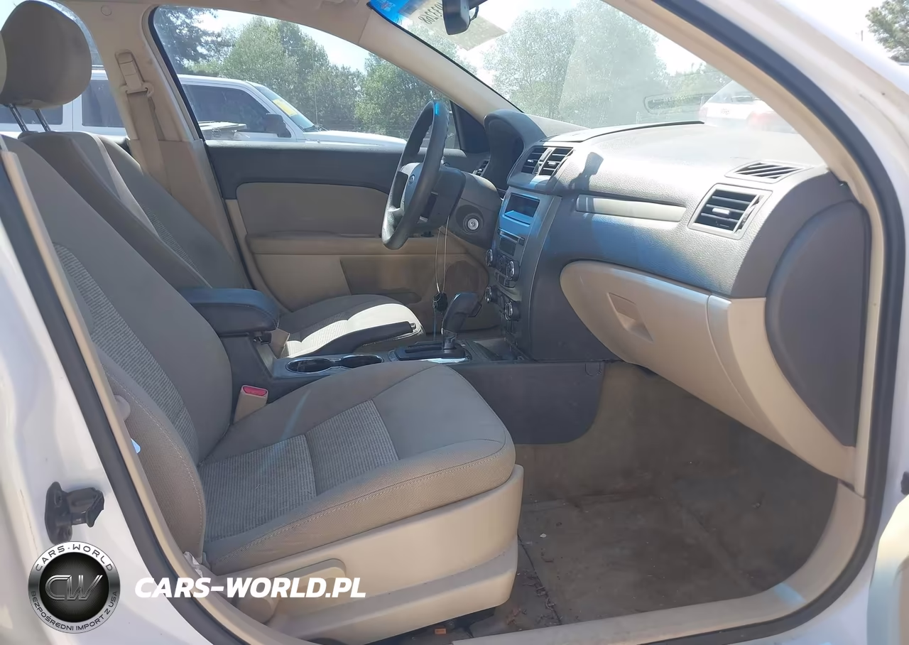 2012 Ford Fusion Se VIN:3FAHP0HA9CR102774 - 5