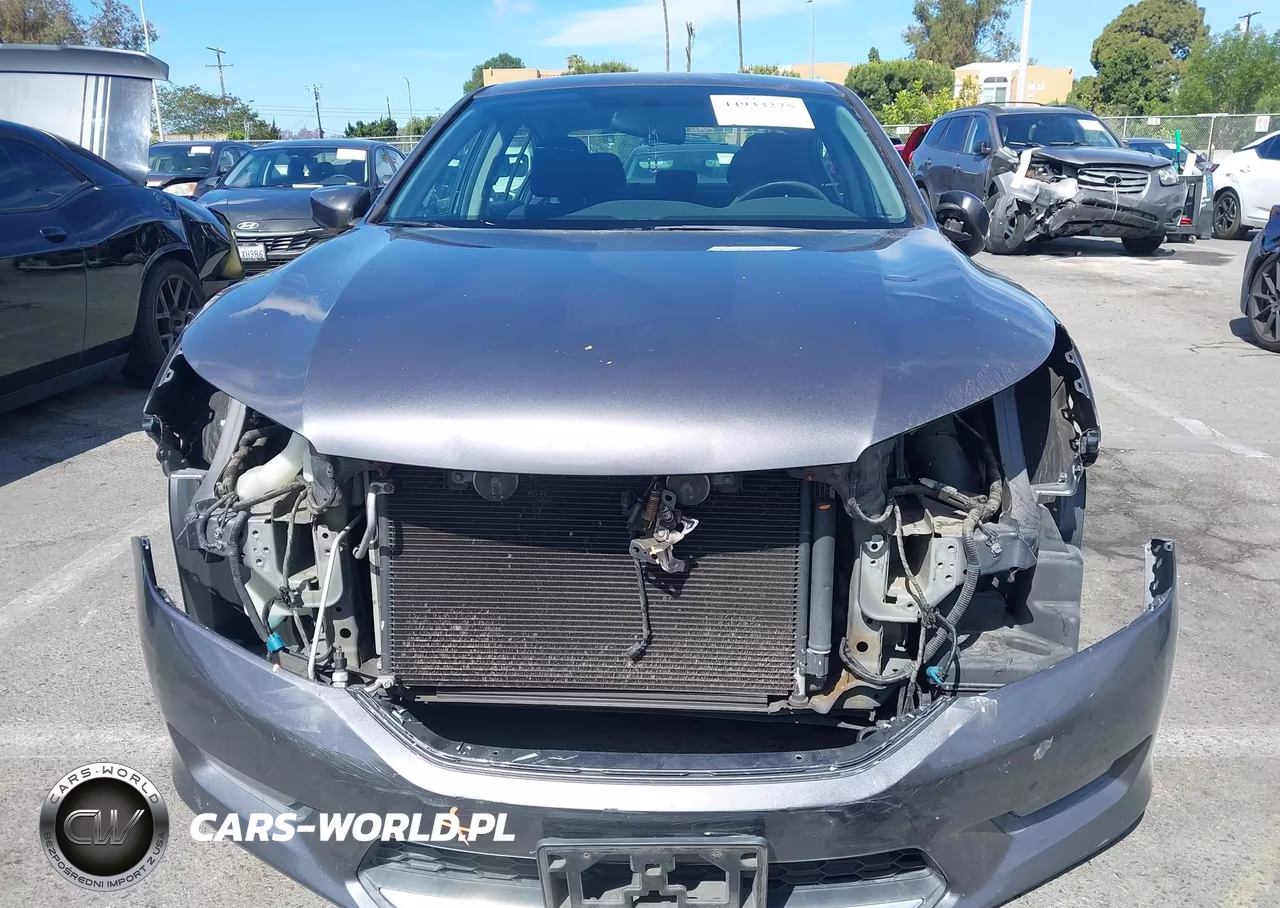 2014 Honda Accord Sport VIN:1HGCR2F57EA257077 - 12