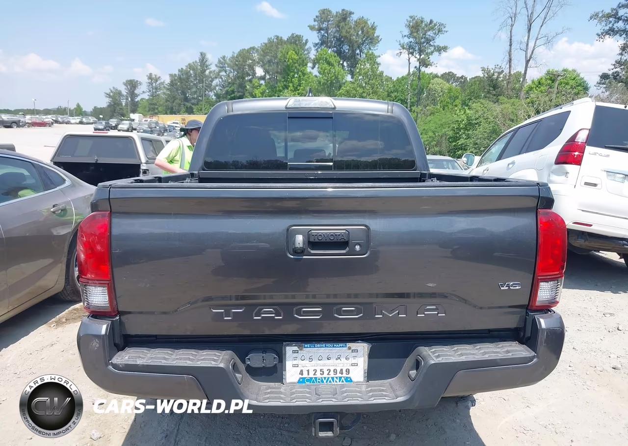2018 Toyota Tacoma Trd Sport VIN:3TMCZ5ANXJM164493 - 16