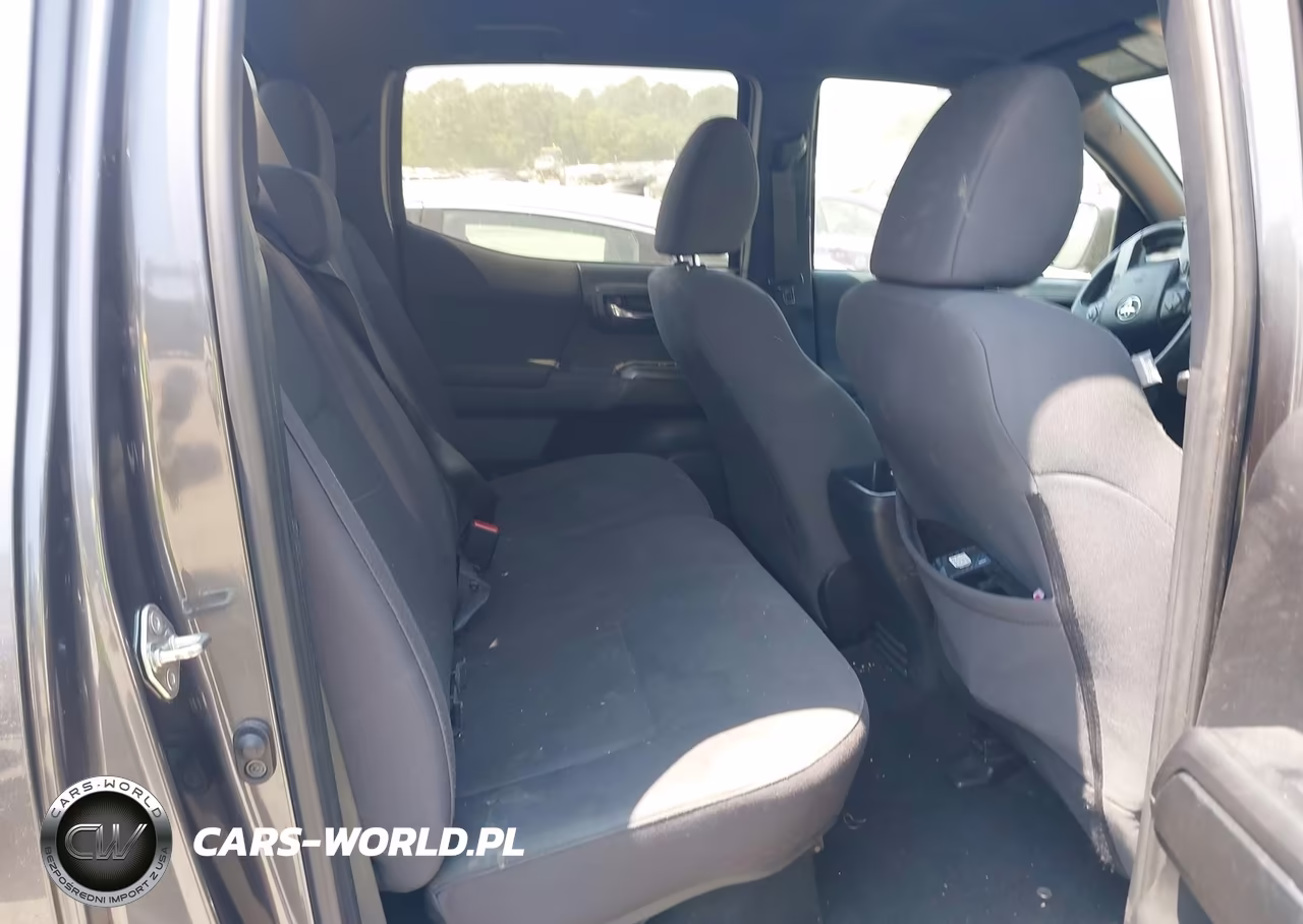 2018 Toyota Tacoma Trd Sport VIN:3TMCZ5ANXJM164493 - 8