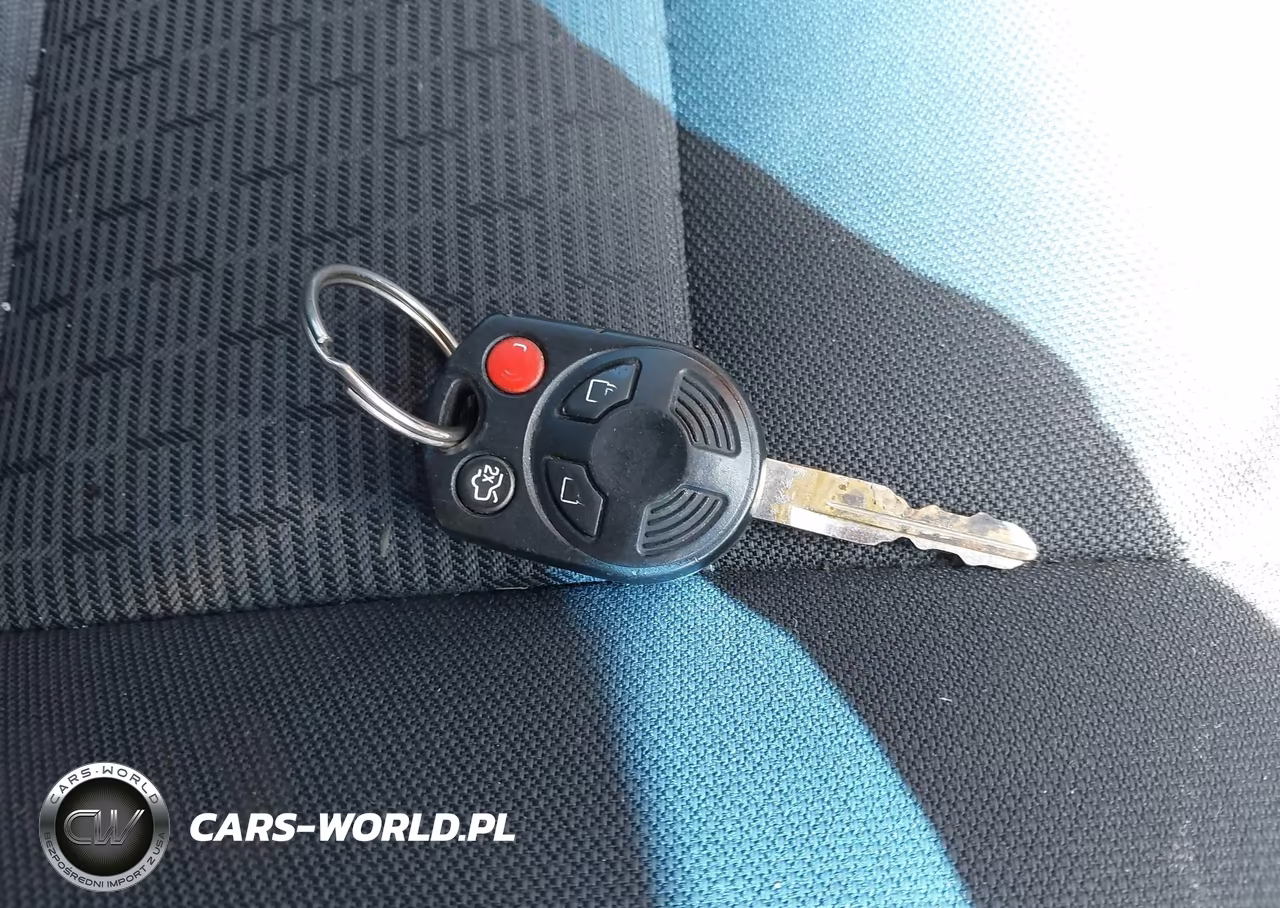 2012 Ford Fusion Se VIN:3FAHP0HA2CR417755 - 11