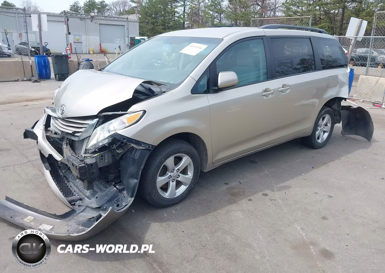 2017 Toyota Sienna Le 8 Passenger VIN:5TDKZ3DC7HS766949 - 2