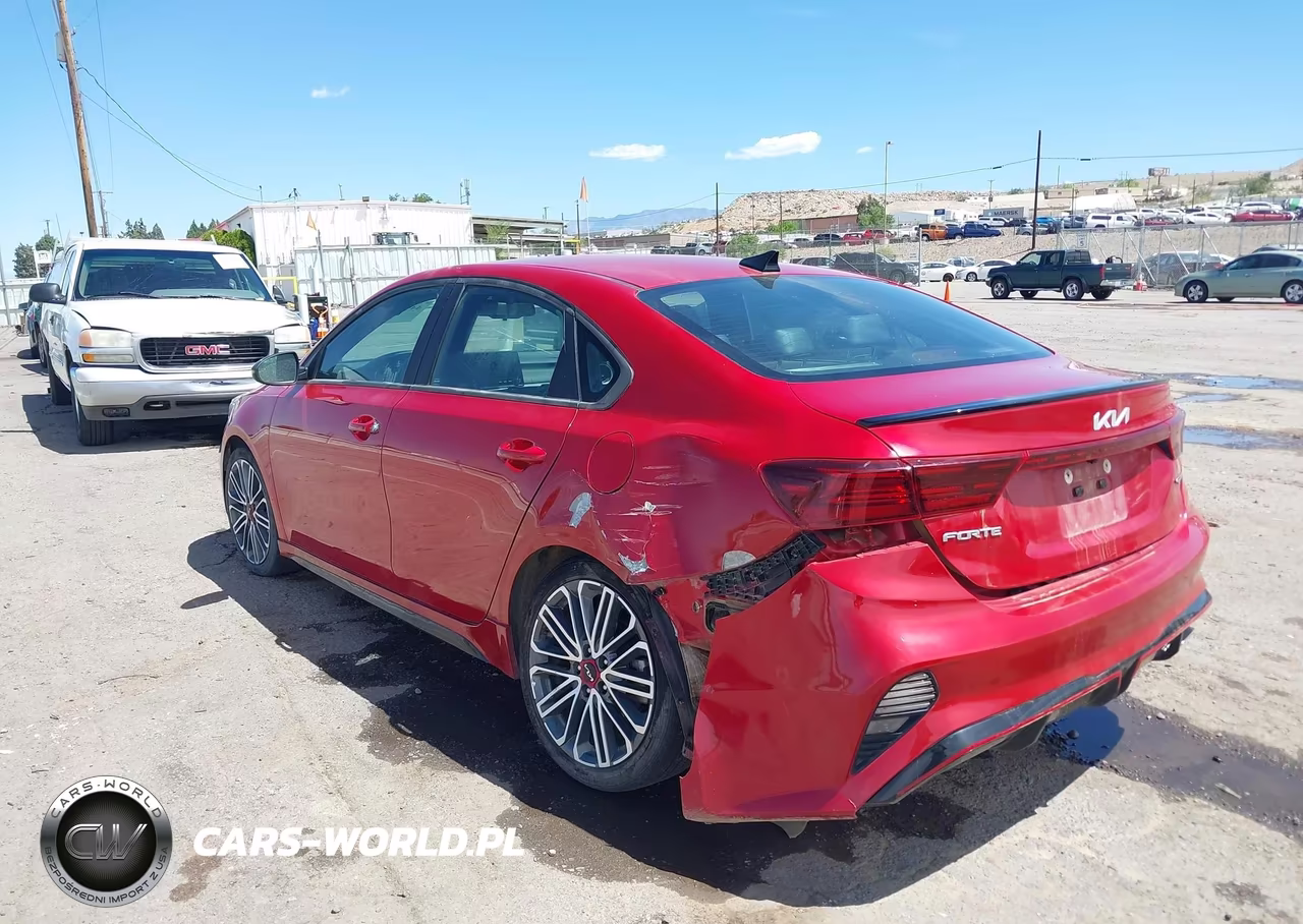 2022 Kia Forte Gt VIN:3KPF44ACXNE483235 - 3