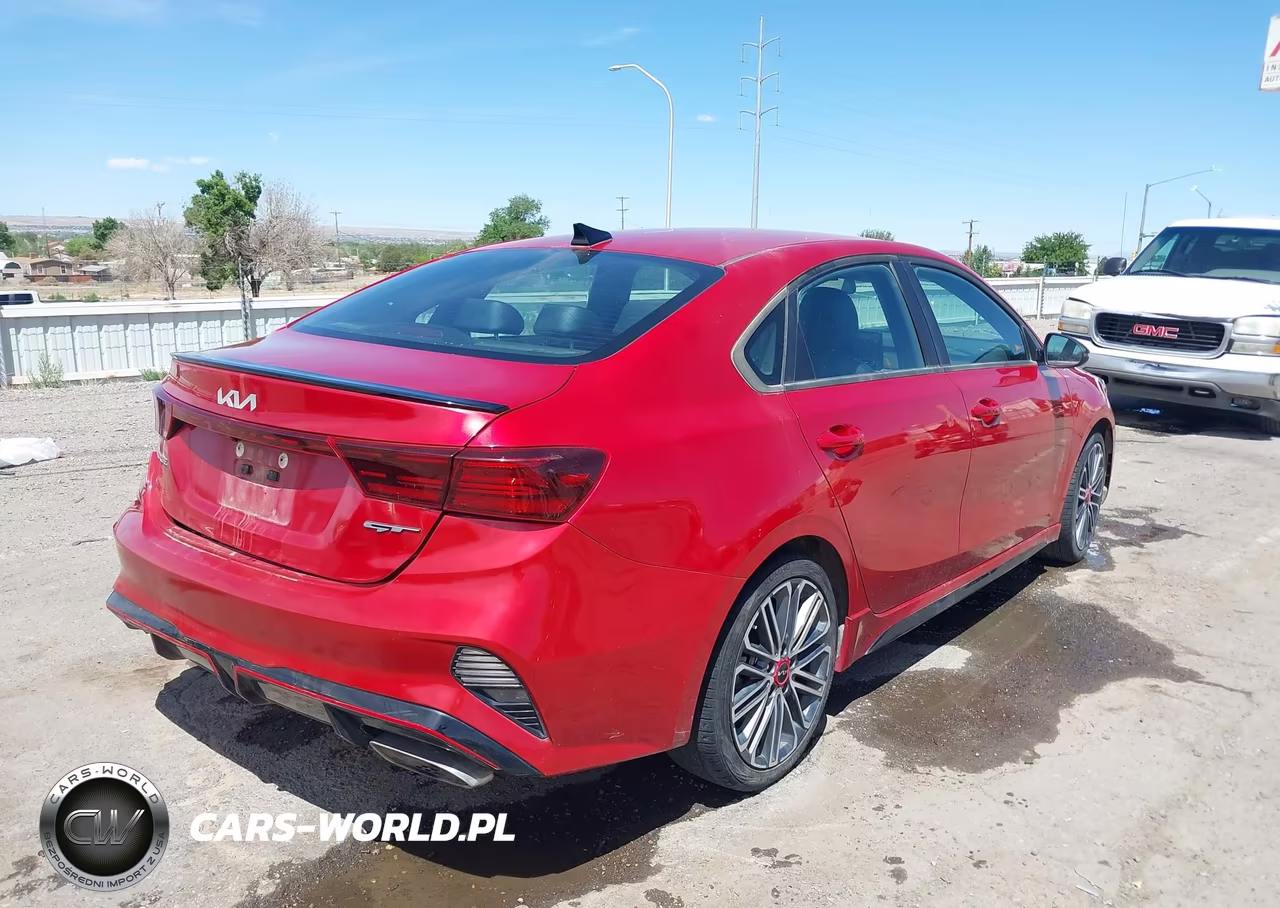2022 Kia Forte Gt VIN:3KPF44ACXNE483235 - 4