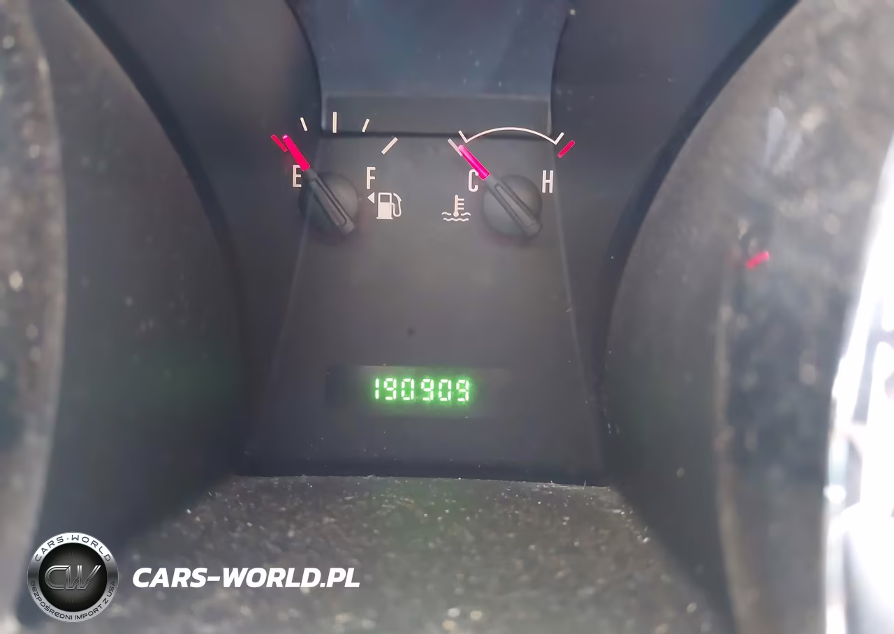 2005 Ford Mustang V6 Deluxe-V6 Premium VIN:1ZVFT80N455125487 - 16