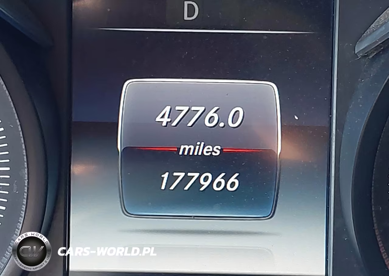 2017 Mercedes-Benz C 300 VIN:55SWF4JB4HU203565 - 15