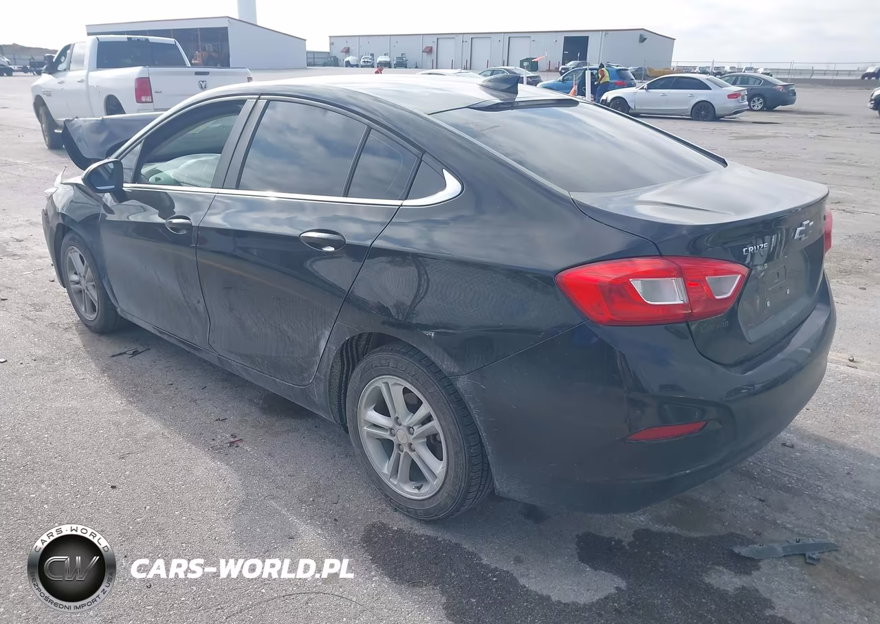 2017 Chevrolet Cruze Lt Auto VIN:1G1BE5SM8H7102133 - 3