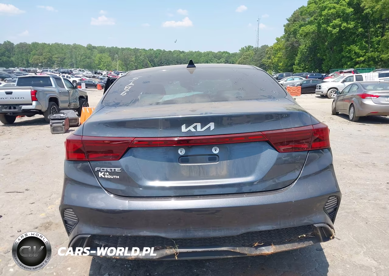 2023 Kia Forte Lxs VIN:3KPF24AD5PE655186 - 16